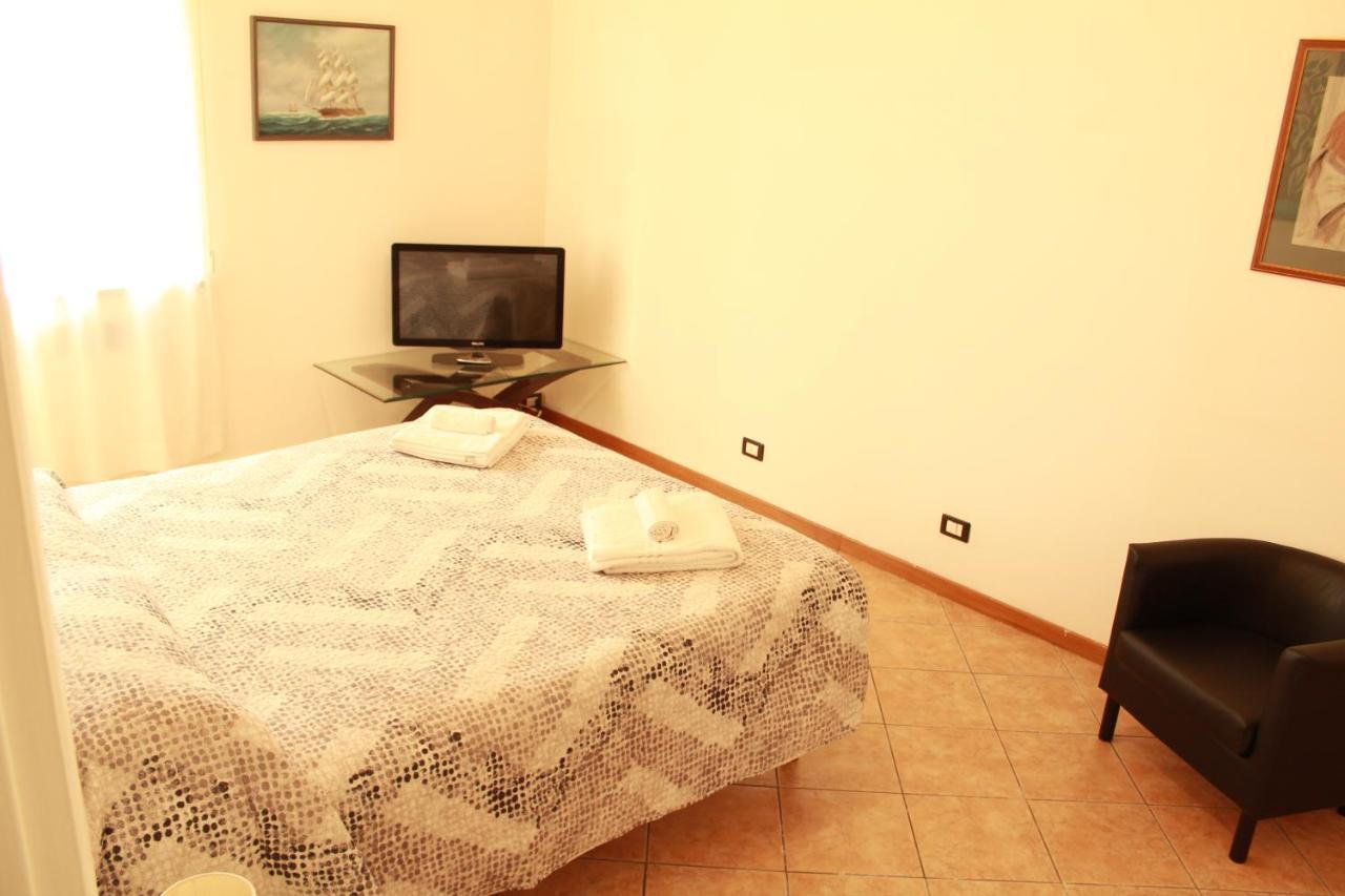 Residenza Caprera Di Viviani - Loc-02522 Apartment Verona Ngoại thất bức ảnh